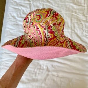 Woman's Bucket Hat Floppy Brim Reversible Pink Cotton